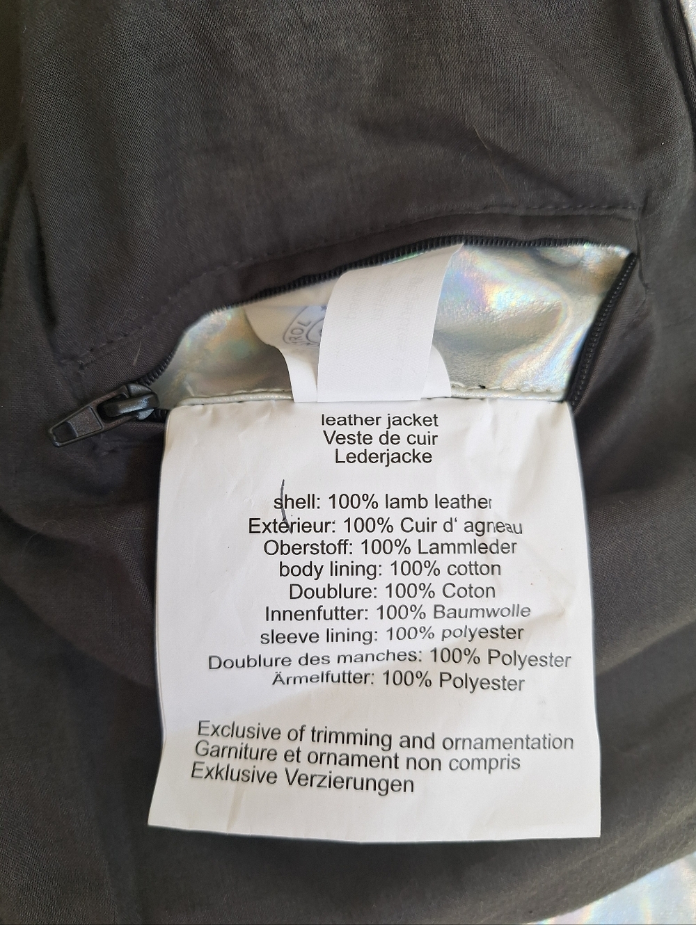 ✨ MAURITIUS Silver Holographic Leather Moto Jacket Sz L (Fits like M) ✨️ - Picture 12 of 16